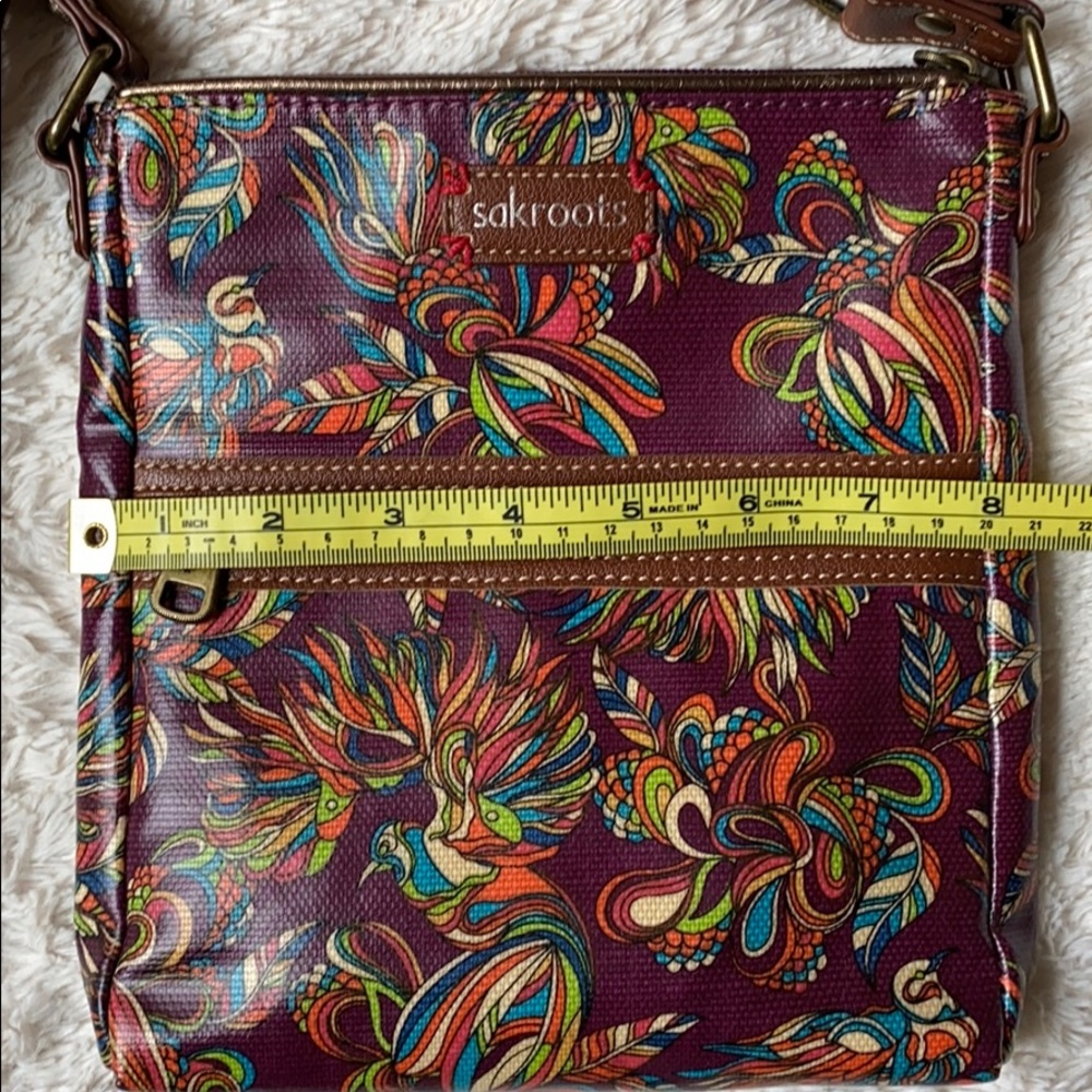 NWOT Sakroots crossbody purse - Picture 4 of 5